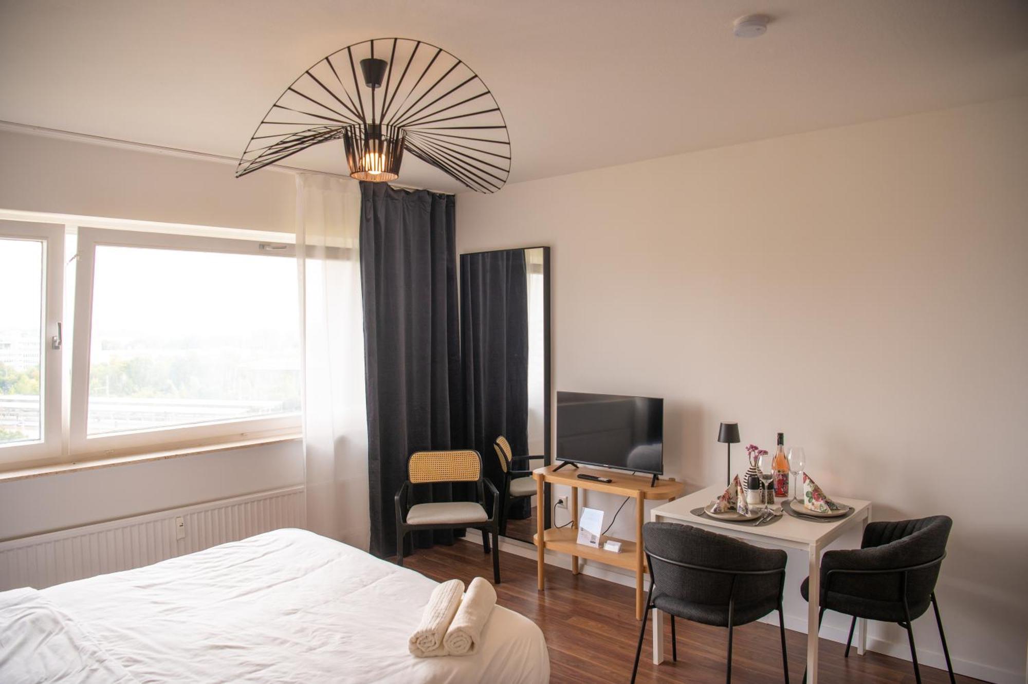 Apartments Strauss Near Bs-Hauptbahnhof Braunschweig Exteriör bild